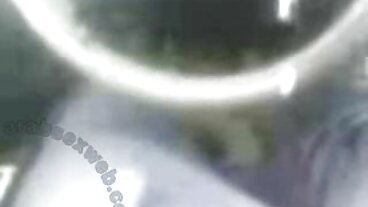 The White Boxxx වෙතින් ශිෂ්‍ය නායක Zazie Skymm සමඟ යට ඇඳුම් දර්ශනය