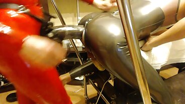 ExCoGi වෙතින් අලංකාර ඇම්බර් මුවර් සහ ලීනා ඇෂ්වර්ත් සමඟ මධ්‍යම ප්‍රමාණයේ ටිට්ස් වීඩියෝව