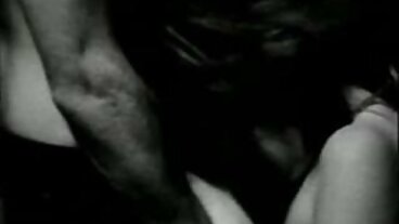 Bang Bros වෙතින් උද්යෝගිමත් වියානා බ්ලැක් සමඟ පරිපූර්ණ ශරීර ඉස්කුරුප්පු ඇණ