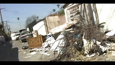 Team Skeet වෙතින් උද්යෝගිමත් Nina Elle සමඟ මිල්ෆ් වීඩියෝව