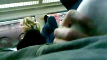 රියලිටි කිංග්ස් වෙතින් අලංකාර Celestia Vega සමග Handjob කාමුක දර්ශන