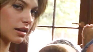 ෆ්‍රීස් ෆැන්ටසි වෙතින් නියම නිකී ස්වීට් සහ සබ්‍රිනා ස්නෝ සමඟ කකුල් මත උරහිස් වීඩියෝව