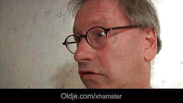 Exxxtra Small වෙතින් ලස්සන Tiffany Tatum සමග Jackhammer දර්ශනය