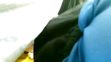 Deeper වෙතින් අලංකාර Ana Foxxx, Demi Sutra, Nia Nacci සහ Scarlit Scandal සමඟ Leg On Shoulders චිත්‍රපටිය