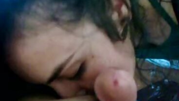 රියලිටි කිංග්ස් වෙතින් ආවේගශීලී වෙරෝනිකා ක්ලාක් සමඟ හෑන්ඩ්ජොබ් කාමුක දර්ශන